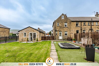 Property on Deighton Road, HD2 1UF