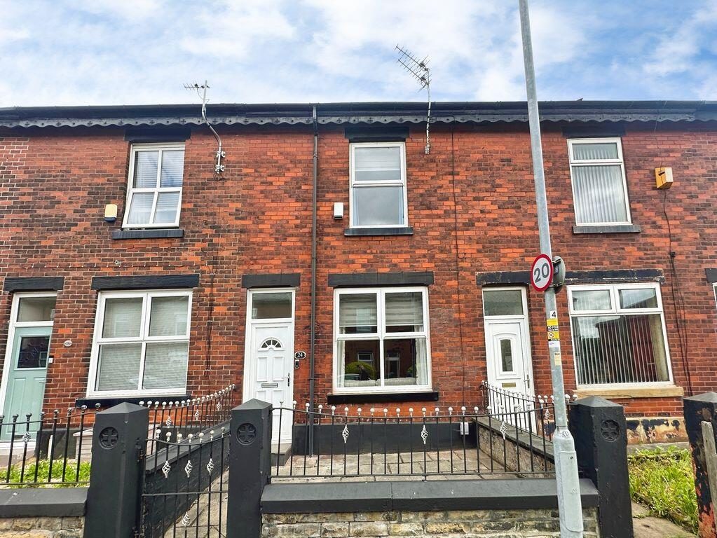 Property main image