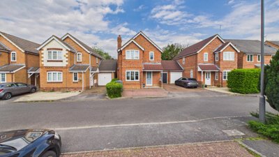 Property on Holly Drive, HP21 8TZ