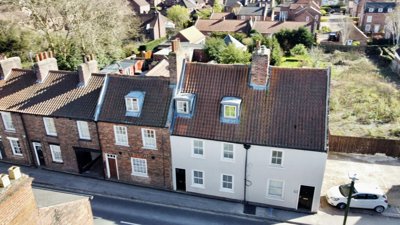 Property on Keldgate, HU17 8HU