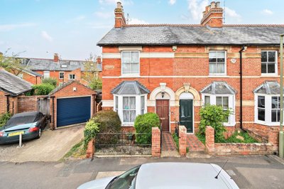 Property on Harpsden Road, RG9 1EE