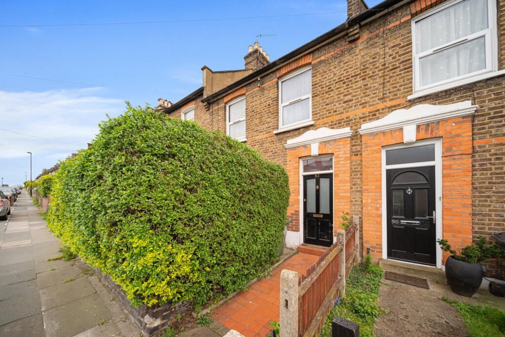 Property main image