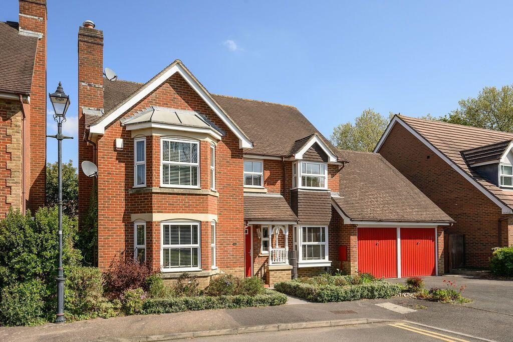 Property main image