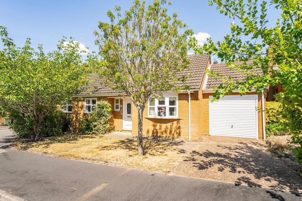 Property main image