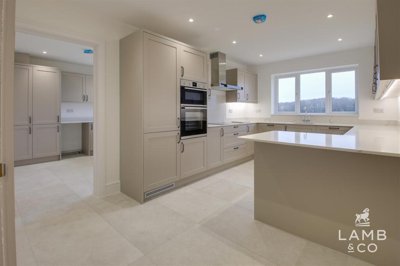 Property on The Meadows, CO16 9SE