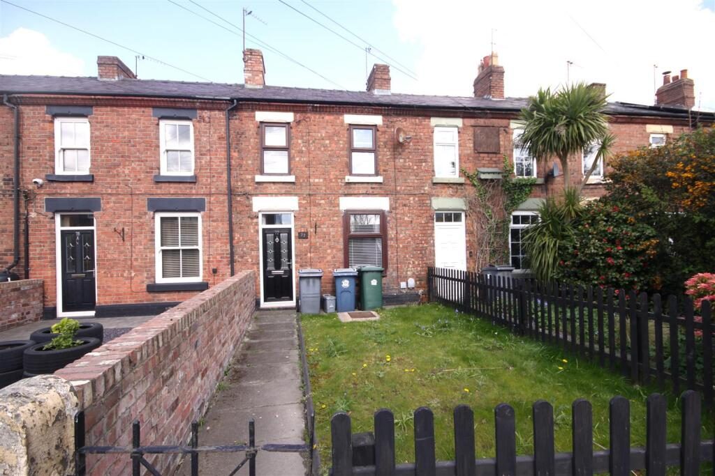 Terraced House