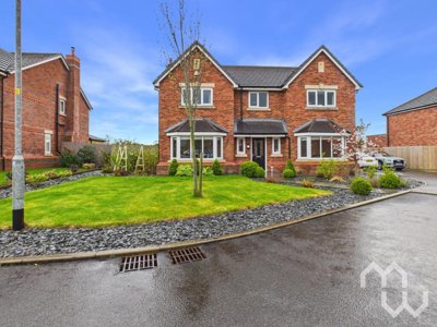 Property on Fieldings Close, PR4 5DG