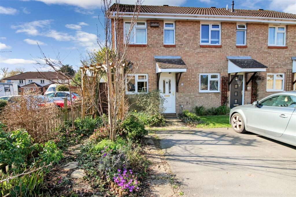 Property main image