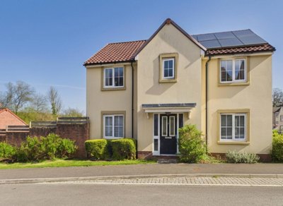 Property on Ash Drive, EX36 3FA