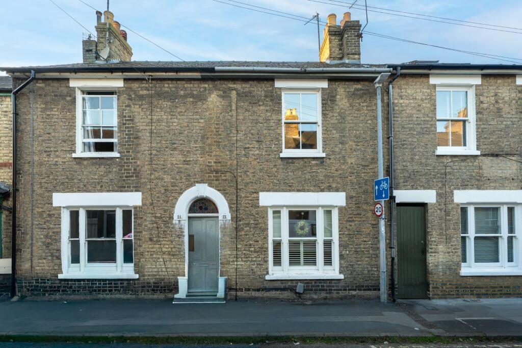 Terraced House