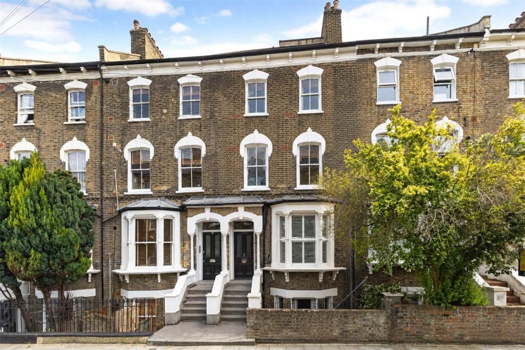 Property main image