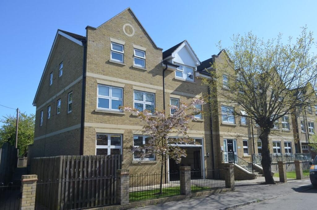 Property main image