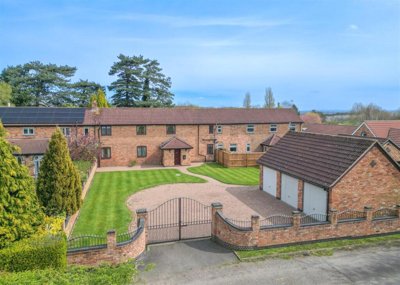 Property on Spinney Drive, LE9 9FG