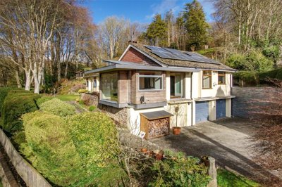 Property on DT11 0BJ