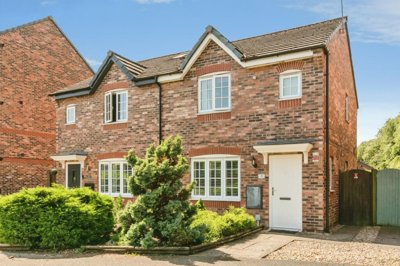 Property on Wilkinson Way, CW7 1RF