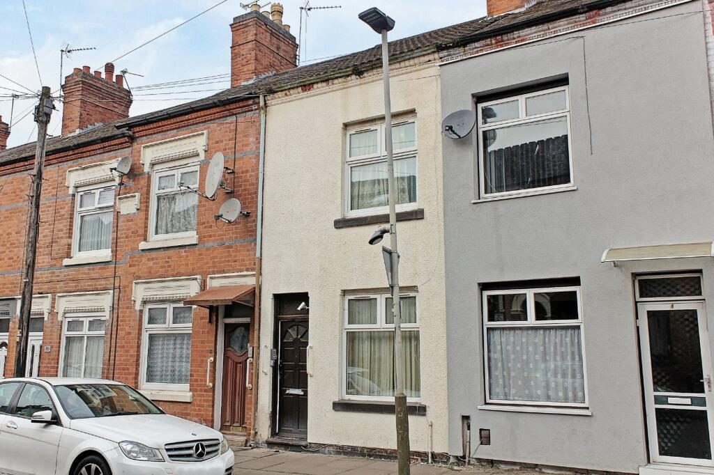 Property main image