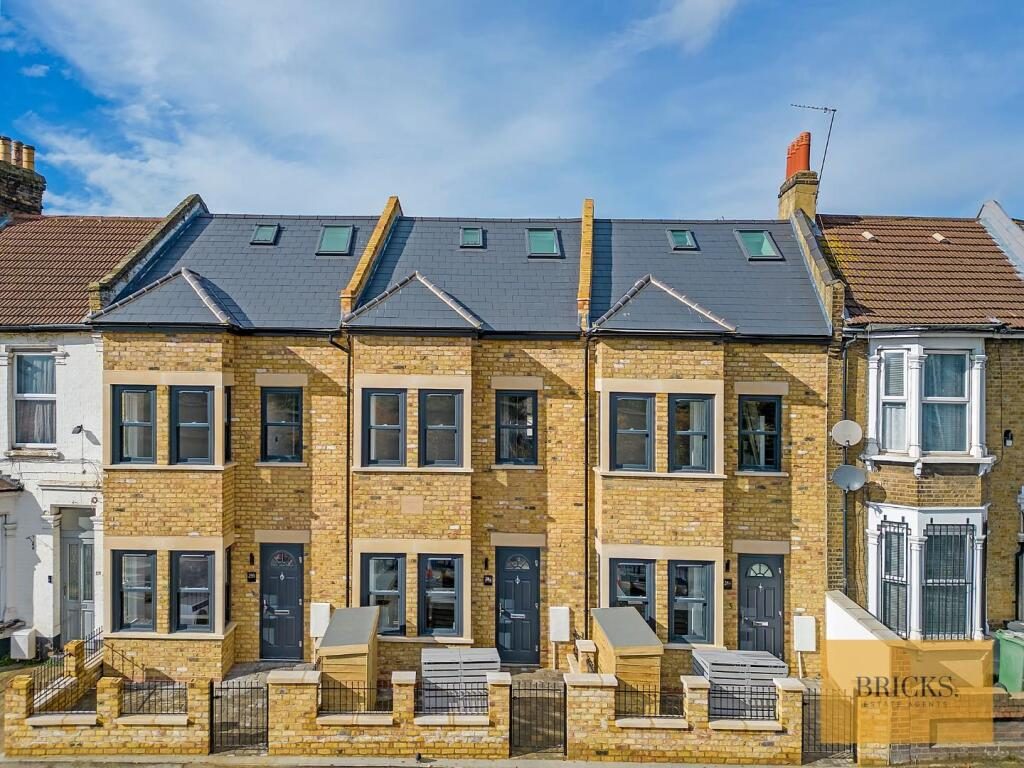 Terraced House