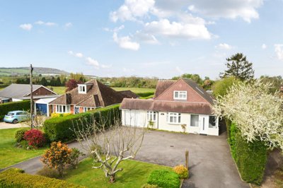 Property on Bledlow Road, HP27 9NG