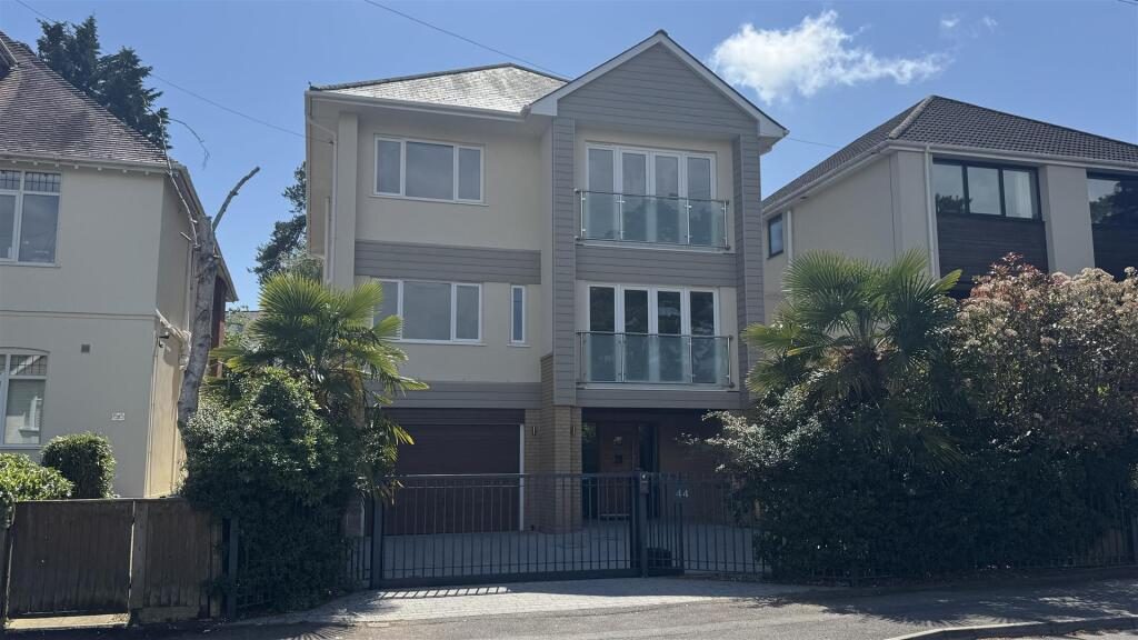 Detached House
