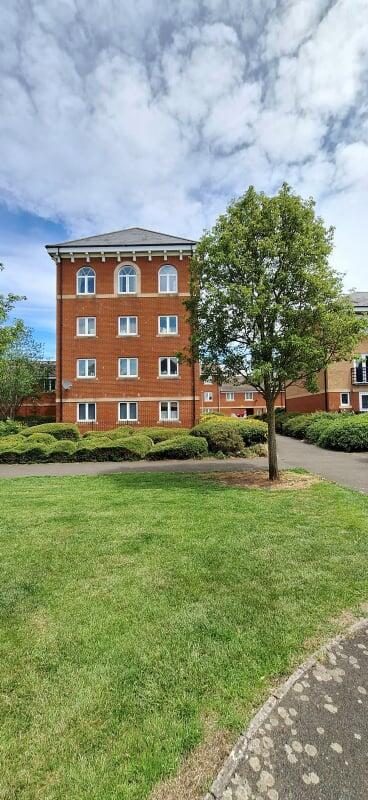 Property main image