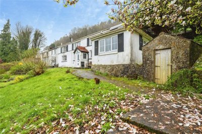 Property on Dyffryn Road, SA8 3BX