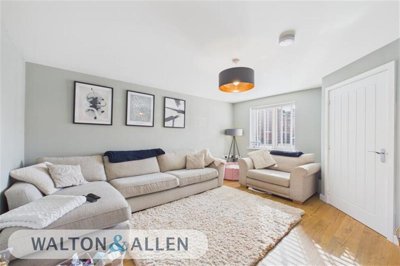 Property on Ruddy Road, NG14 5JH