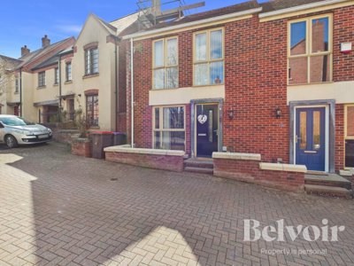 Property on Yewtree Moor, TF4 2FG