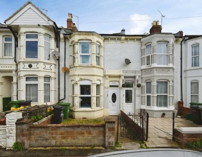 Property on Laburnum Grove, PO2 0EY