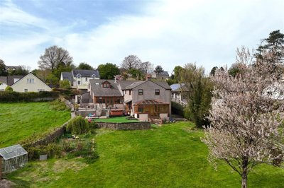 Property on SA67 8HL