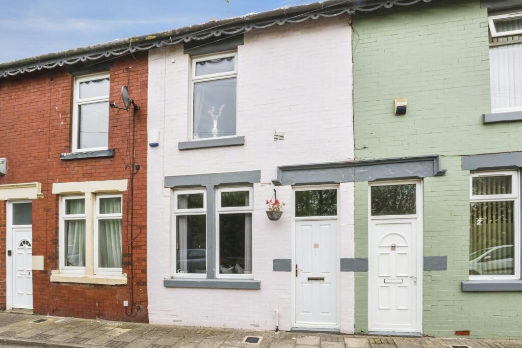 Terraced House
