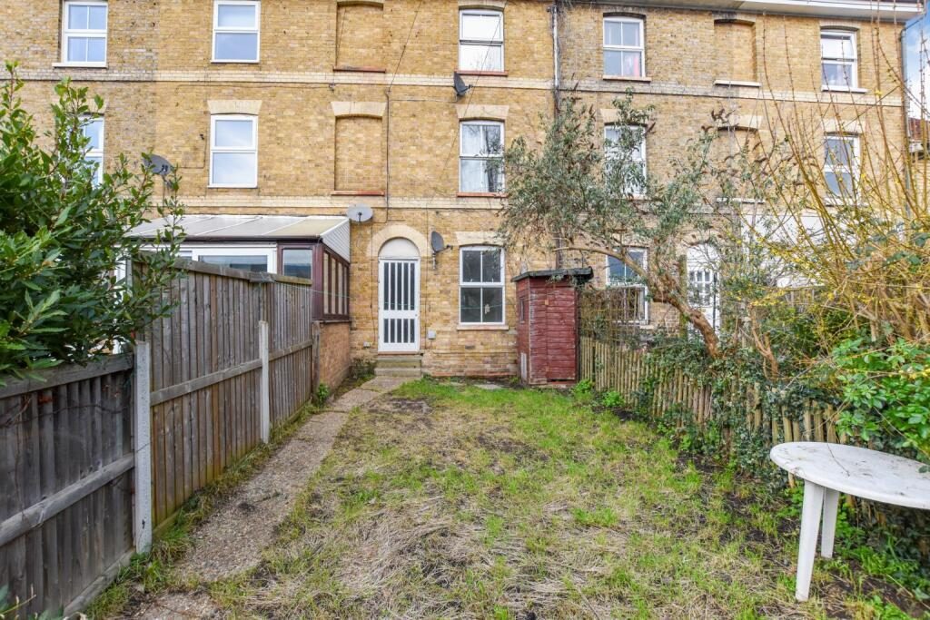 Property main image