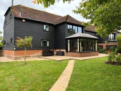 Property on Maidstone Road, TN11 0JJ