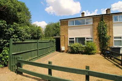 Property on The Willows, SG2 8AW