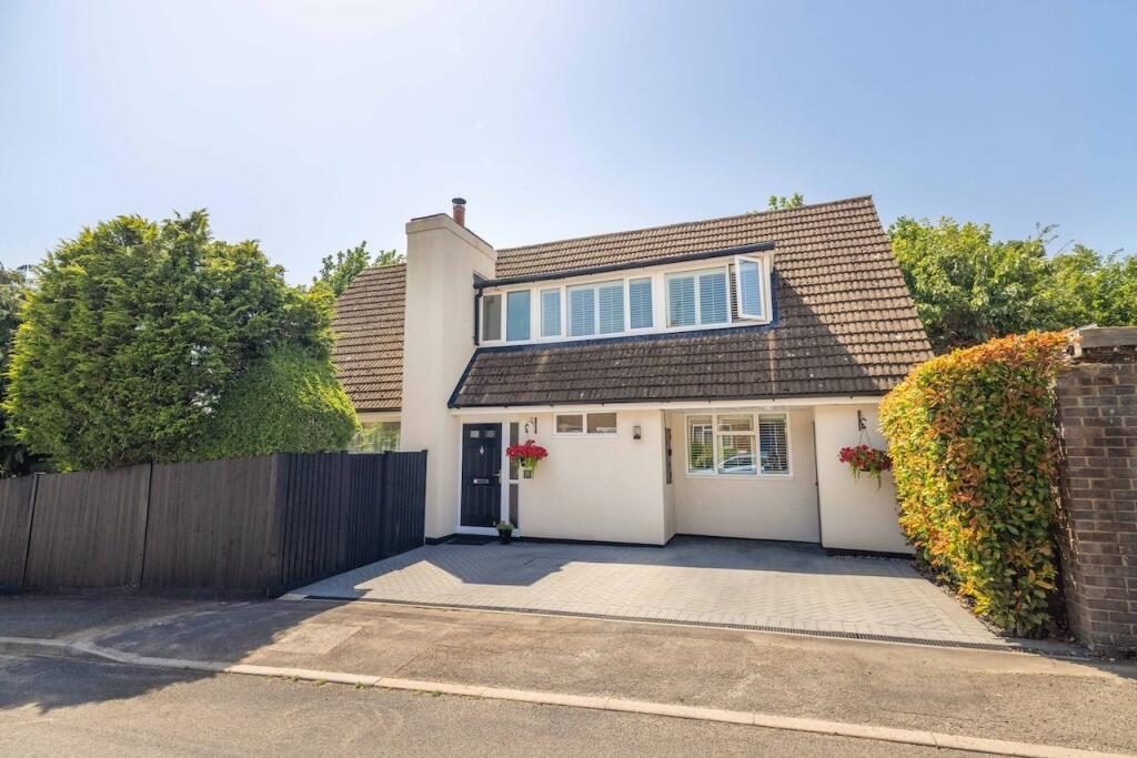 Property main image