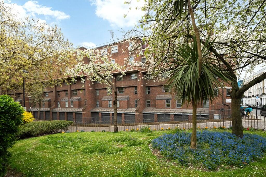 Maisonette