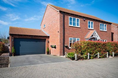 Property on Ashfield Court, DN10 5ES