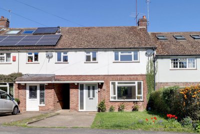 Property on St James Road, AL5 4PB