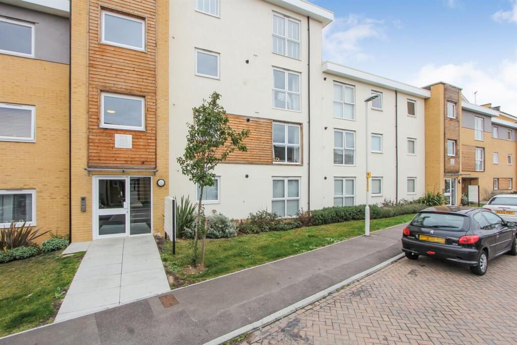 Property main image