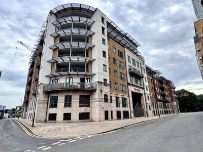 Property on City Road East, M15 4QD