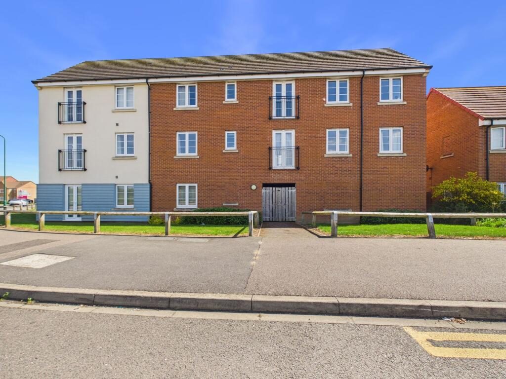 Property main image