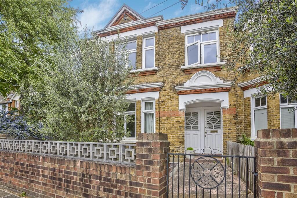 Property main image