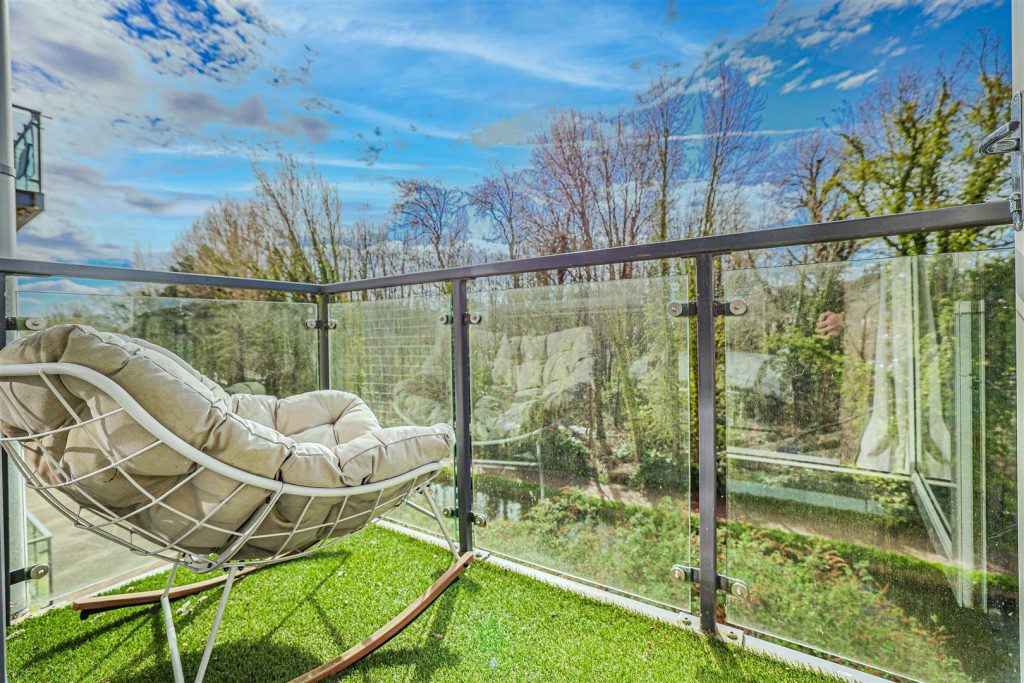 Thumbnail 15