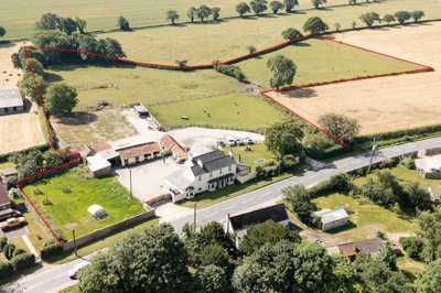 Property on Selby Road, YO43 4HA
