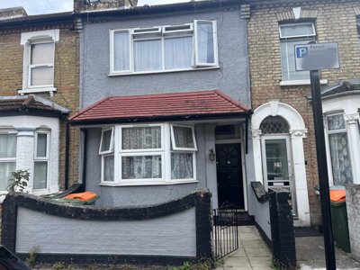 Property on Abbots Road, E6 1LE