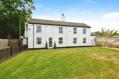 Property on Boughton Road, PE33 9ER