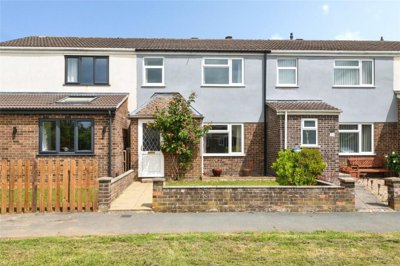 Property on Dumas Close, OX26 2FT
