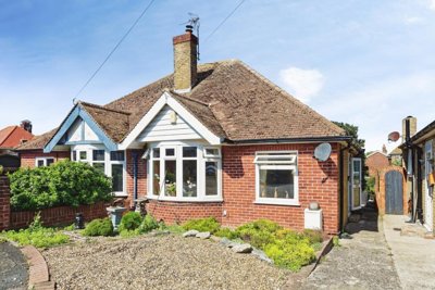 Property on Mayforth Gardens, CT11 0LL