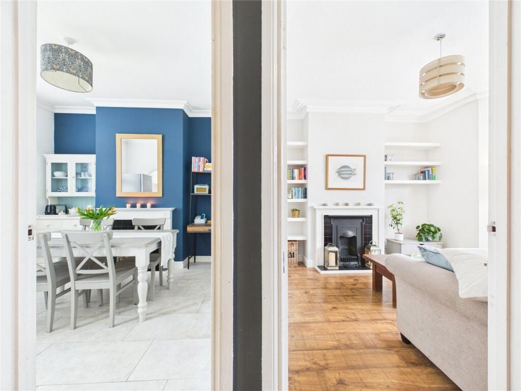 Terraced House