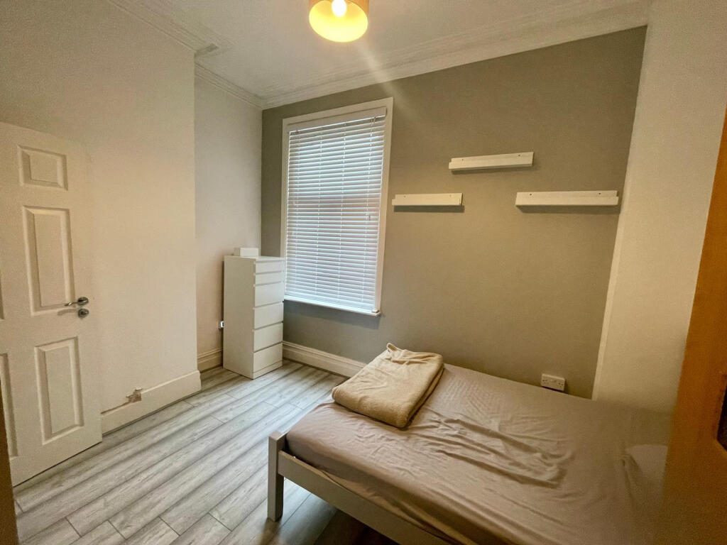 Thumbnail 13
