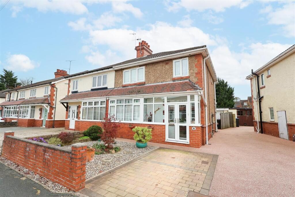 Property main image